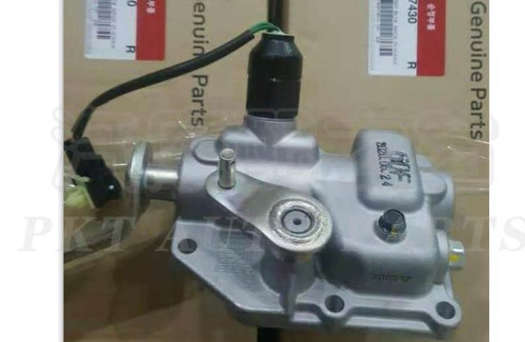 Transmission top cover assembly