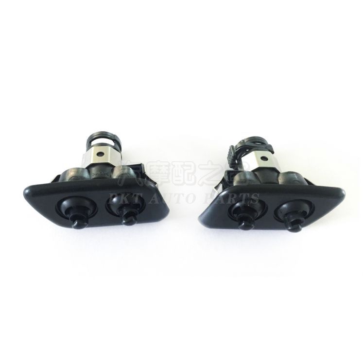 Headlamp Washer
Nozzle